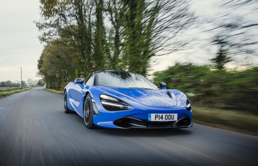  McLaren 720S Coupe 2017 года  (UK) (фото 38 из 45)